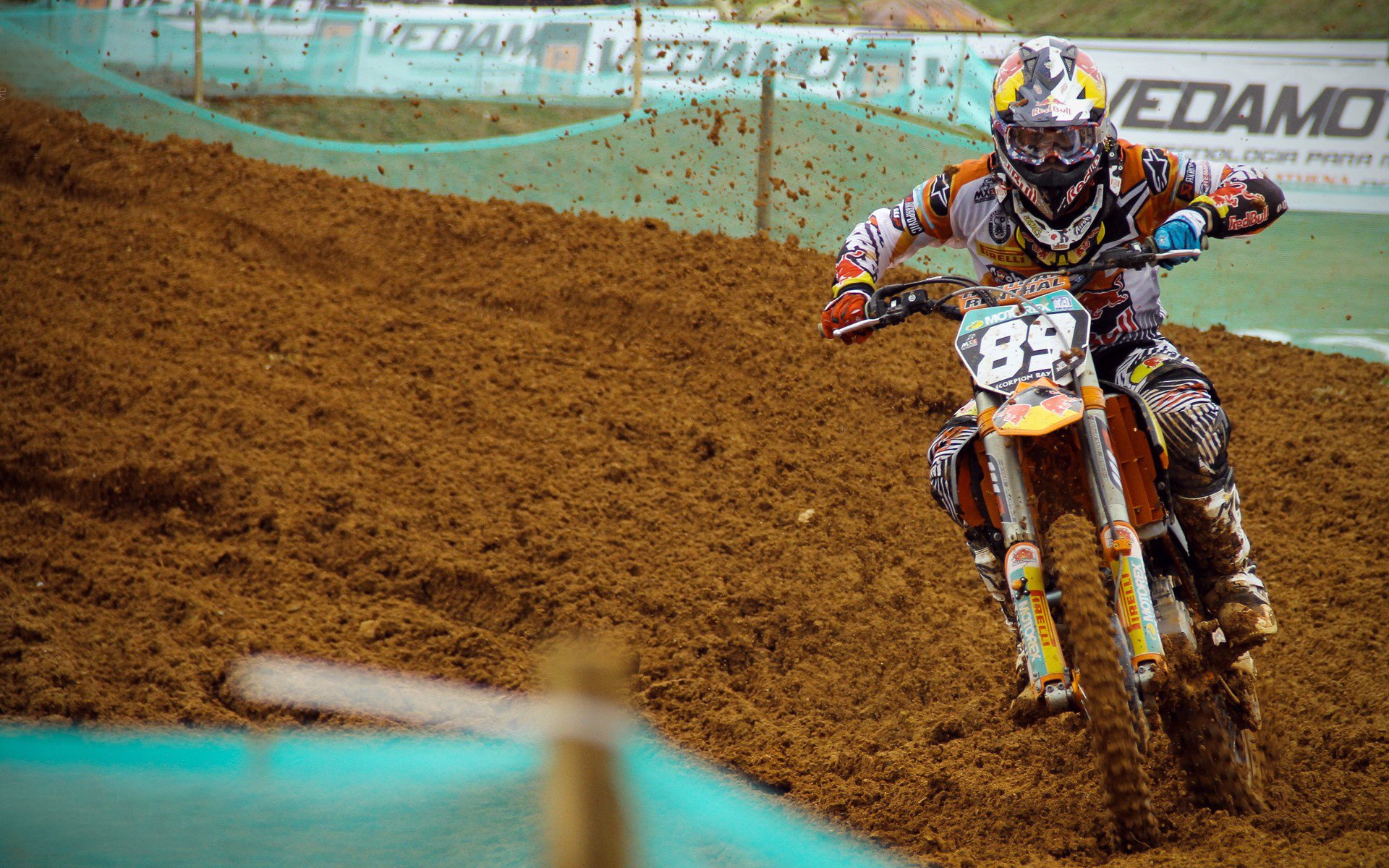 跨洋对决,快船拿下广东队,东契奇如何成为虚拟赛场的关键先生?